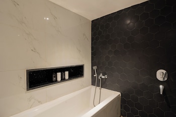 alaya stays gracias seaora retreat