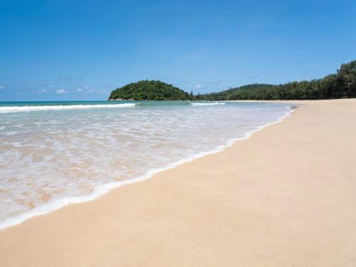 laya resort and residences