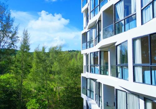 laya resort and residences