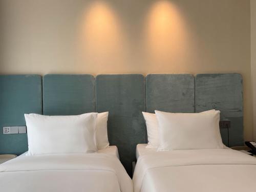 laya resort and residences