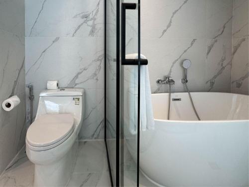 laya resort and residences