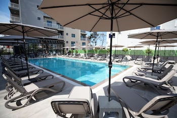 Hotel Apart Resilient,,3 star