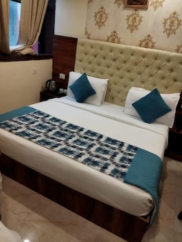 airport hotel bright buzz