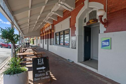 euroa hotel