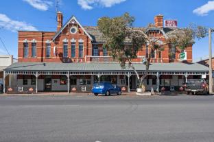 euroa hotel