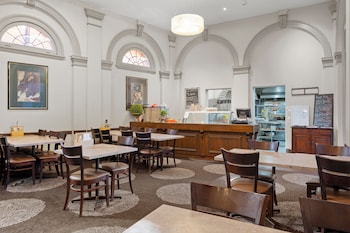 Euroa Hotel,,2 star