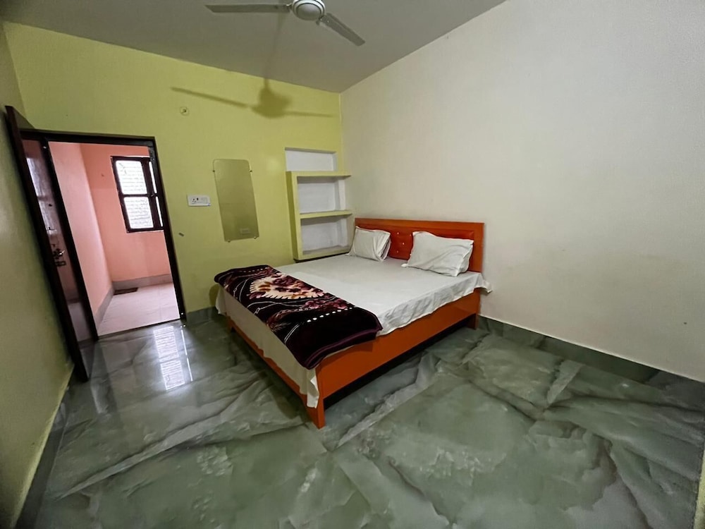 hotel rathore paying guest house ayodhya