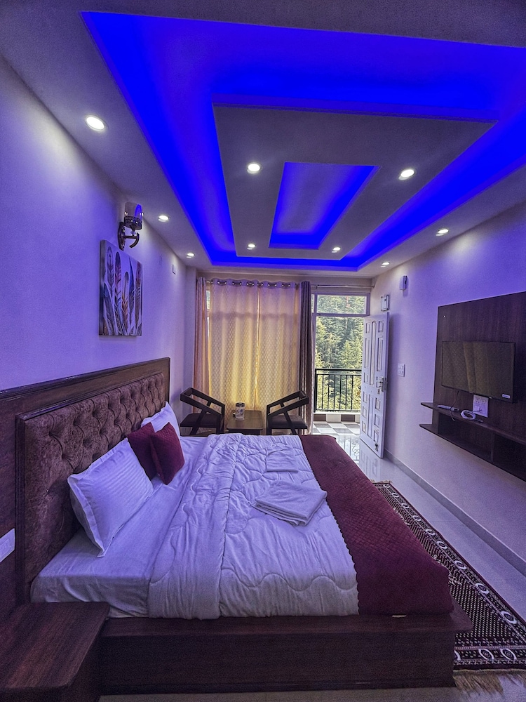 hotel the luxeblue shimla mountain view