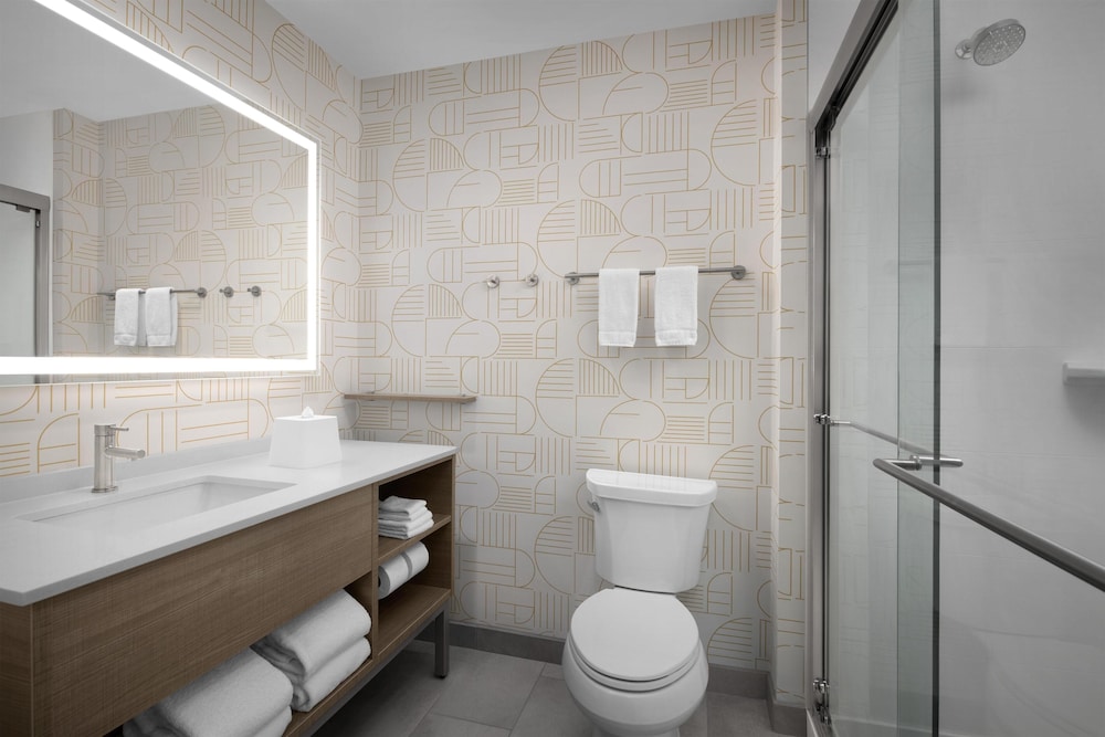 home2 suites by hilton ashburn va