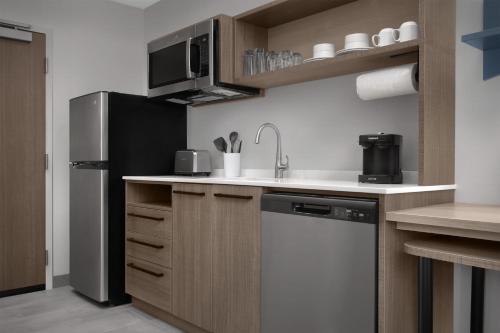 home2 suites by hilton ashburn va