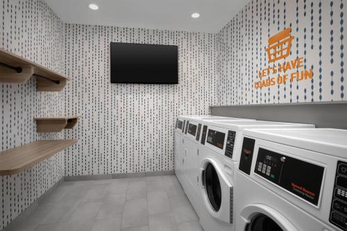 home2 suites by hilton ashburn va