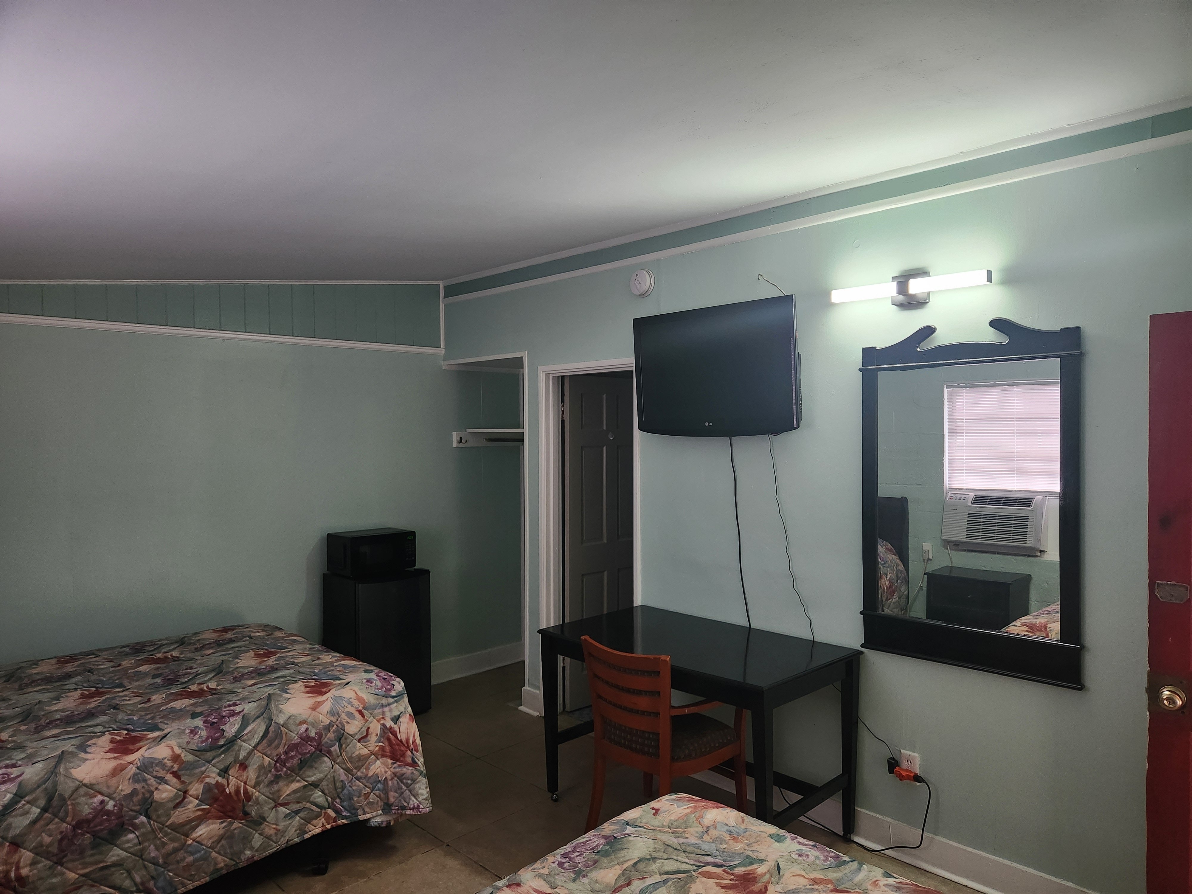 bama motel mobile i 65