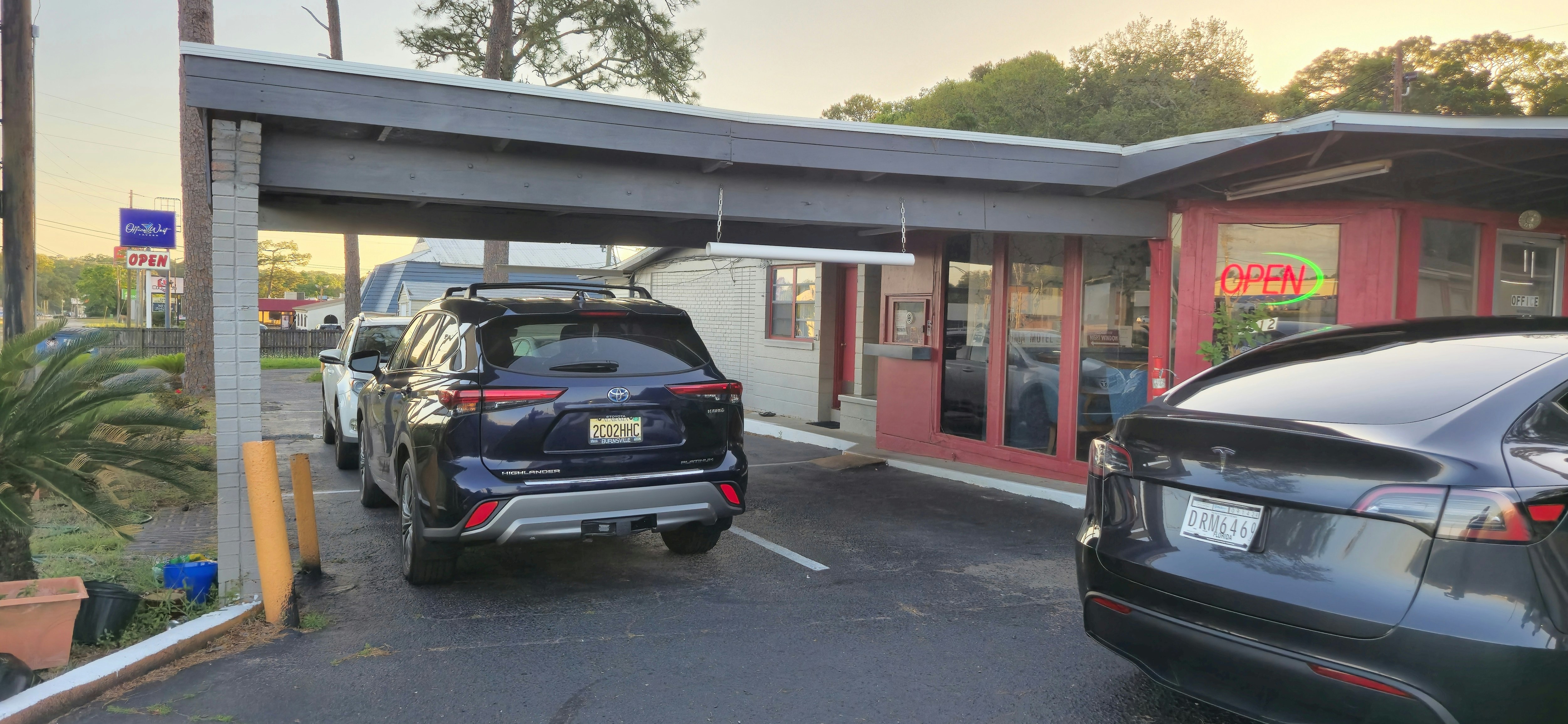 bama motel mobile i 65