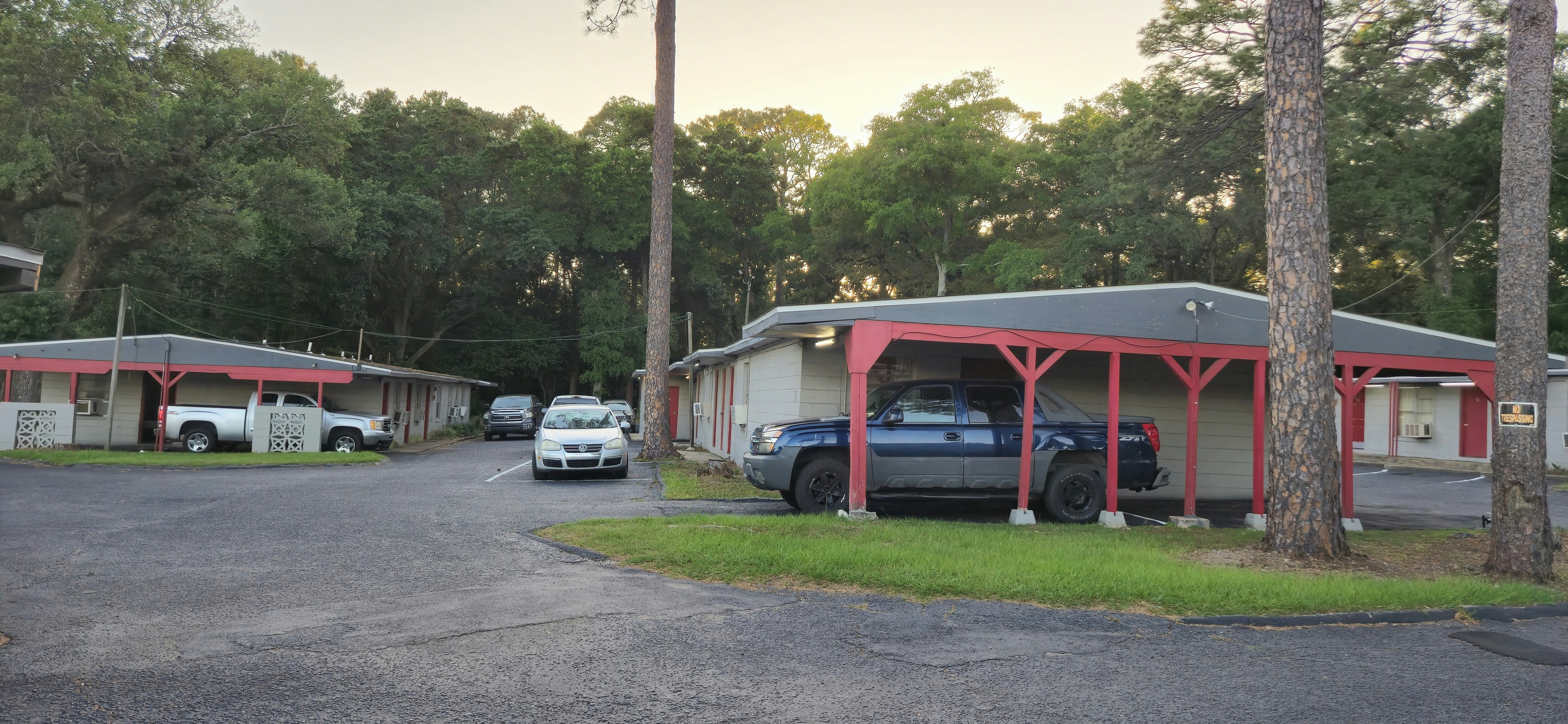 bama motel mobile i 65