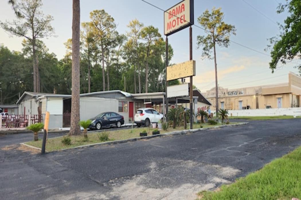 bama motel mobile i 65