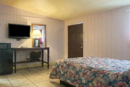bama motel mobile i 65