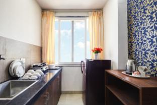 hotel the venice near indraprastha apollo hospital