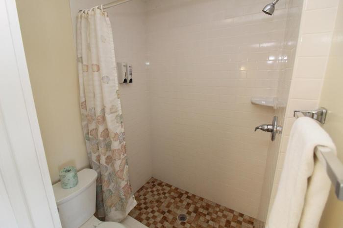 fin n feather waterside inn by kees vacations