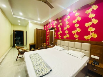 hotel riverdell varanasi