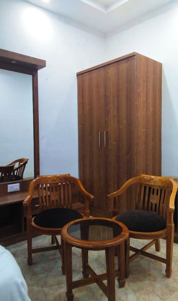 hotel riverdell varanasi