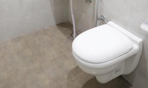 hotel kamron airport rd sector 78 mohali