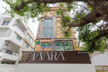 treebo premium taara