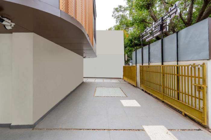 treebo premium taara