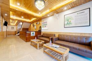 treebo premium the takeys mall road