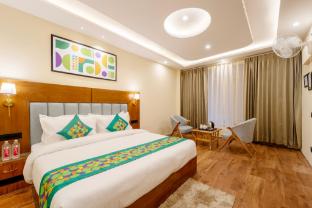 treebo premium the takeys mall road