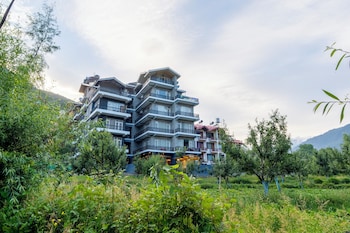 treebo premium the takeys mall road