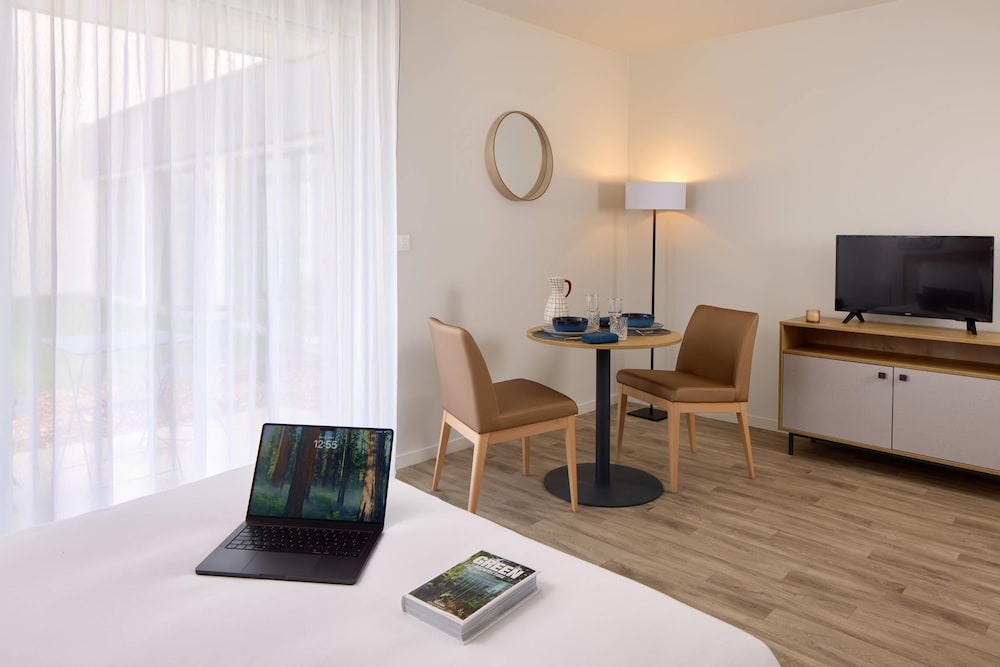 zenitude hotel residences cholet