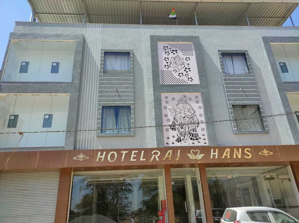 hotel rajhans