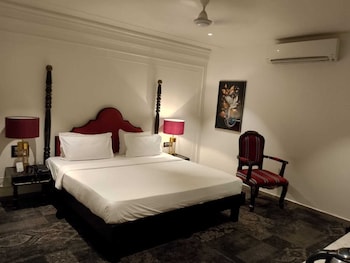 the saga hotel green park