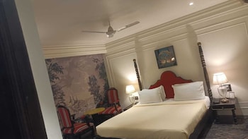 the saga hotel green park