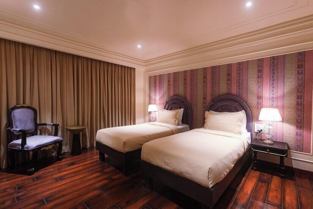 the saga hotel green park