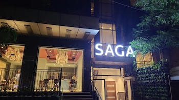 the saga hotel green park