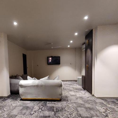 the saga hotel green park