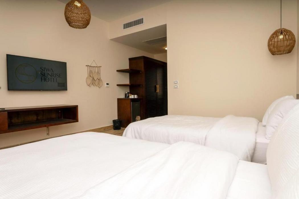 azad siwa hotel
