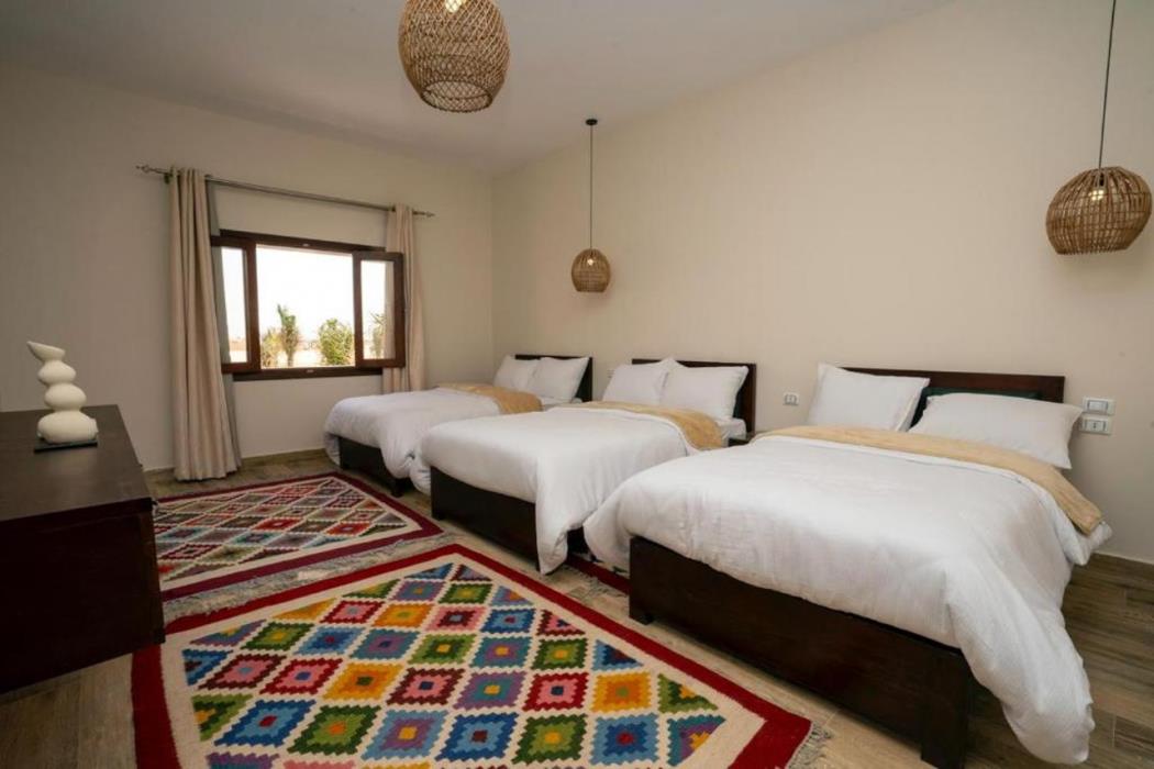 azad siwa hotel