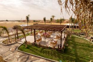 azad siwa hotel