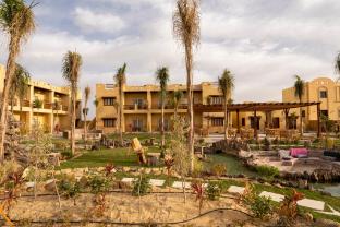 azad siwa hotel