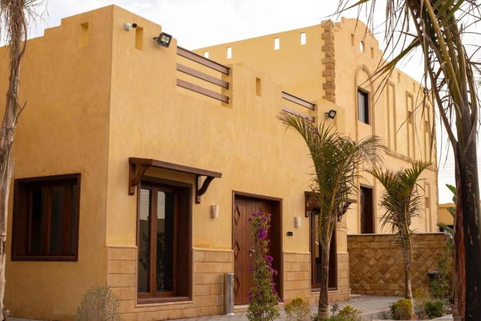 azad siwa hotel