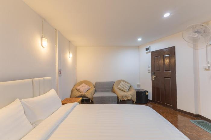 calmly stay ratchada