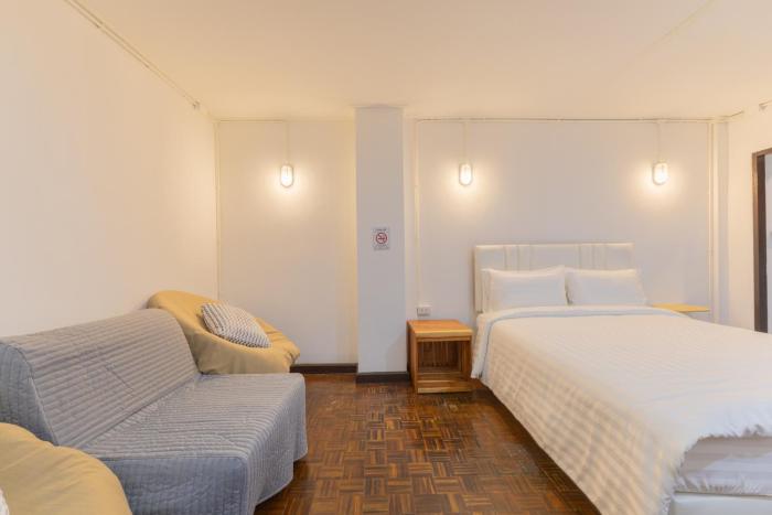 calmly stay ratchada