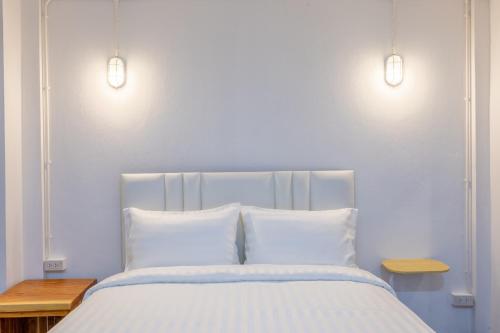 calmly stay ratchada