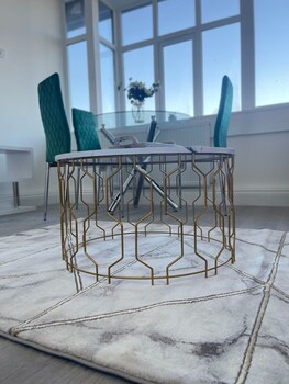 Flitwick Apartments By Dhaparthotels,,2 star