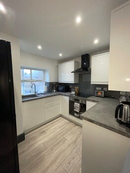 abacus house apartments