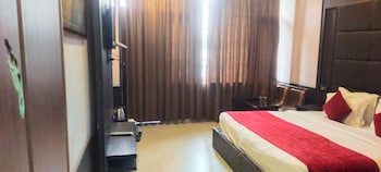 hotel in hills valley dharmshala