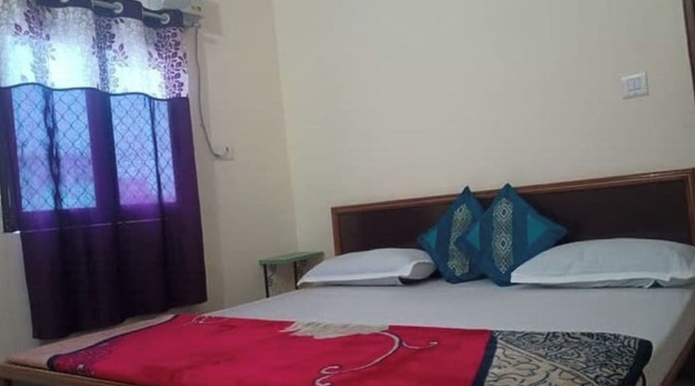hotel in hills valley dharmshala