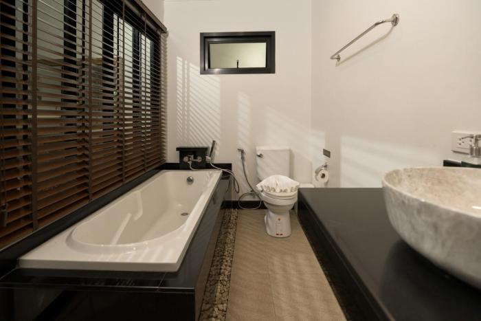 green garden villa hotel